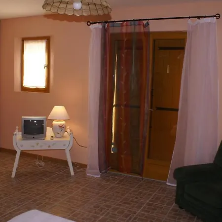 לינה וארוחת בוקר Jardins D'antalya